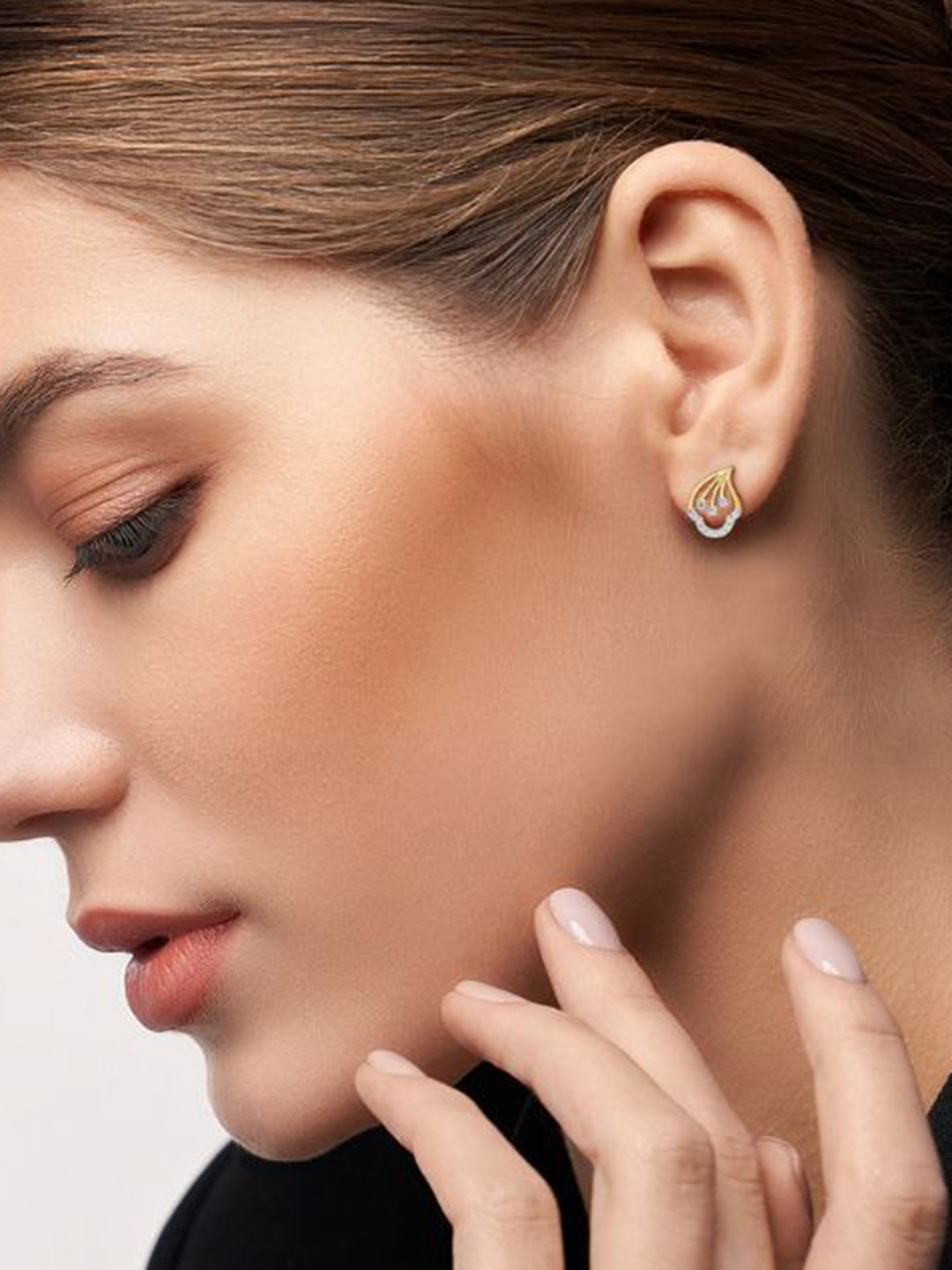 Emori Ziya Lab Diamond Earring in 18KT Gold