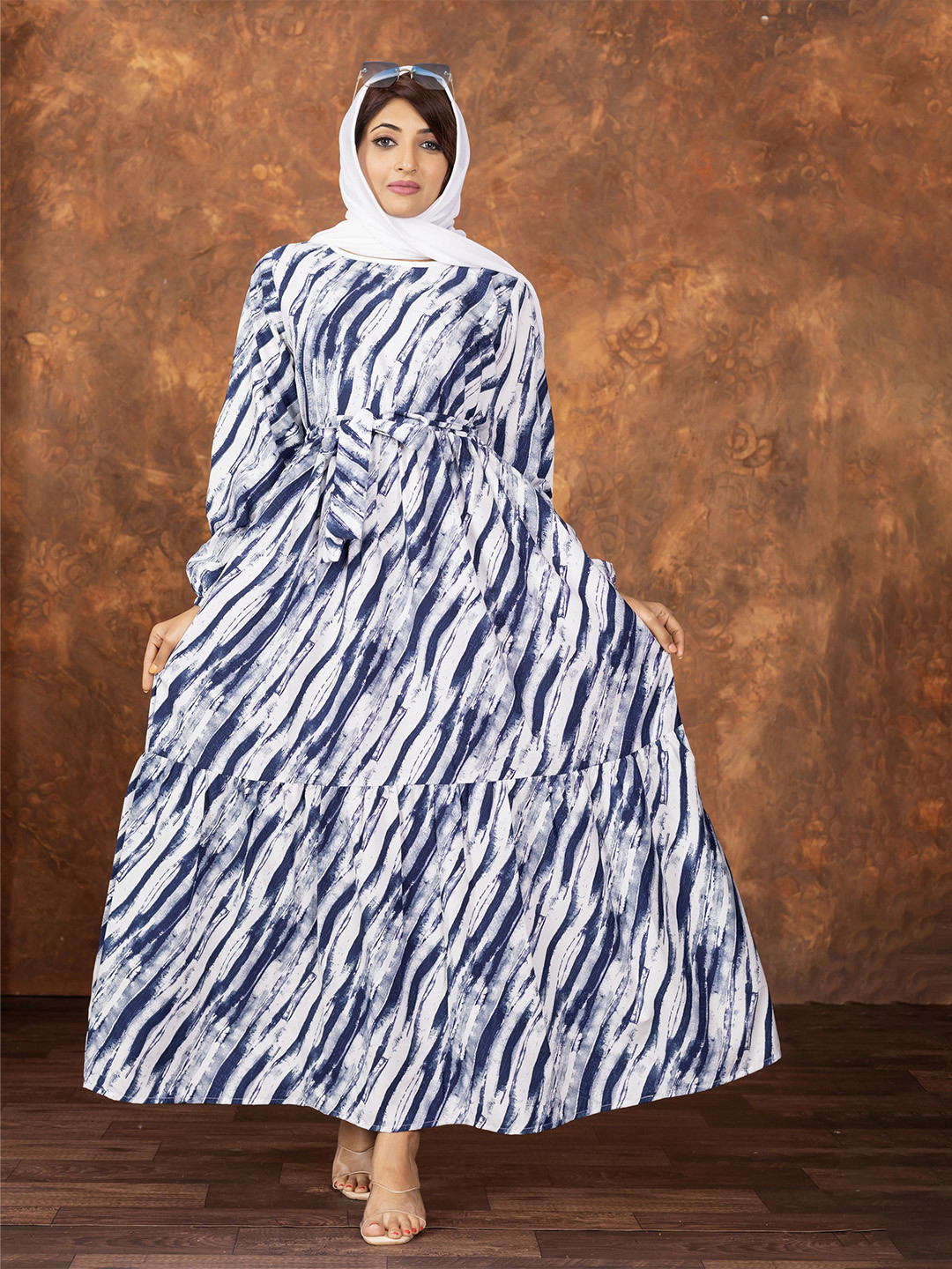 SARINKU Print PU Coated Crepe Formal Fit & Flare Maxi Dress