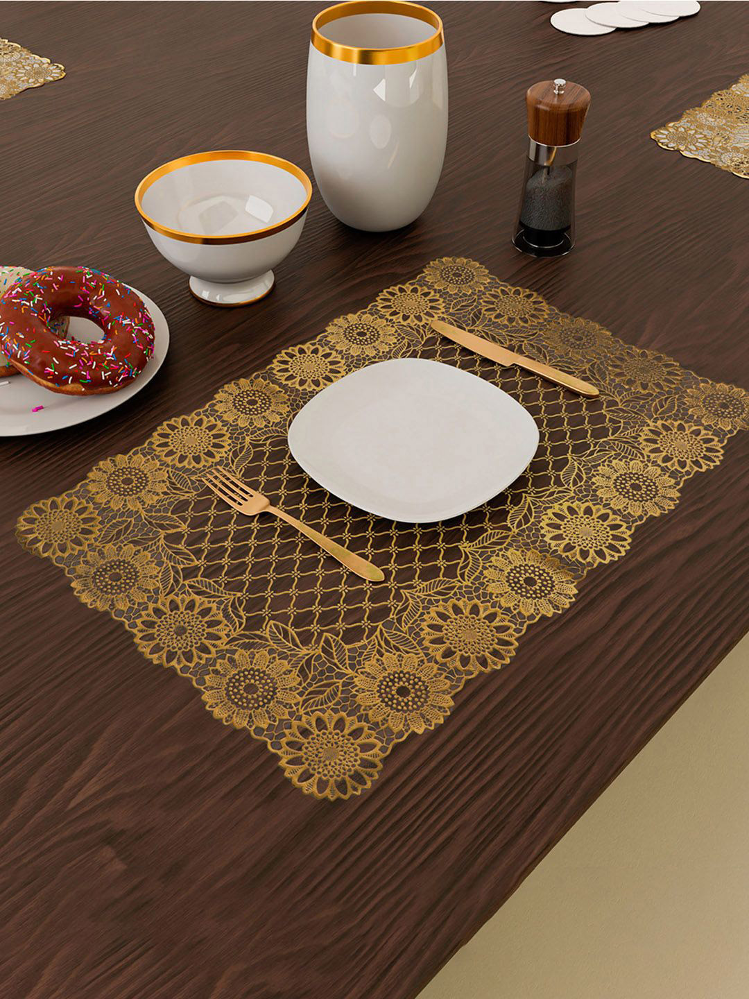 Kuber Industries Gold-Toned 6 Pieces Designer Rectangle Shaped Table Placemats