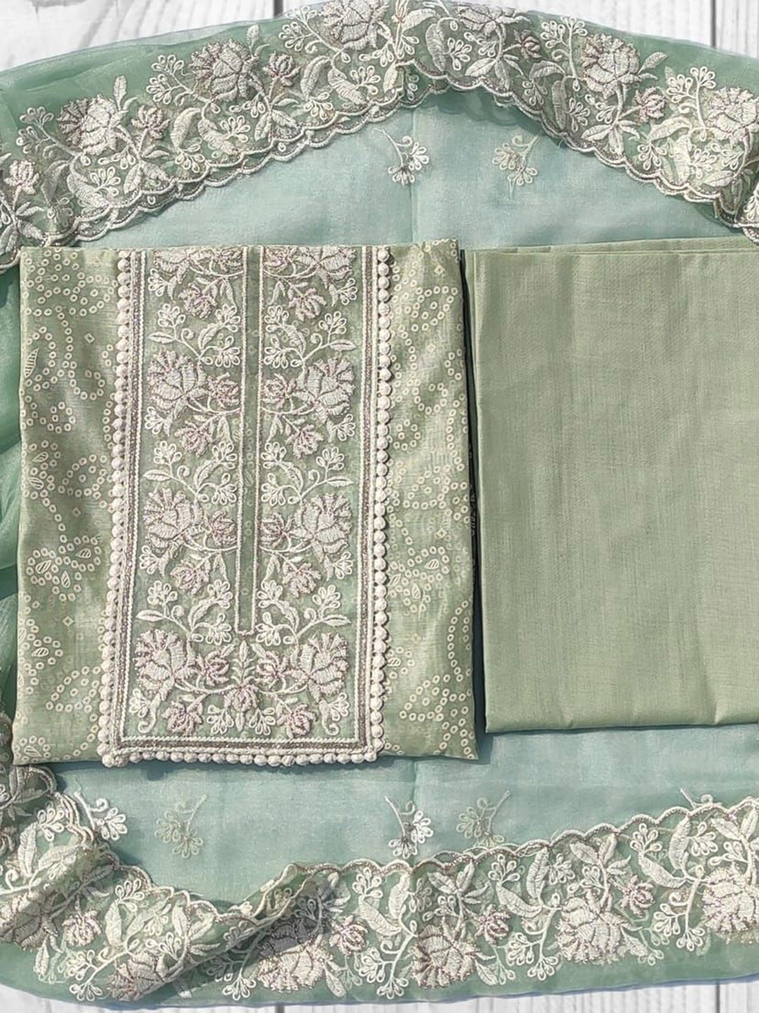 GC 80 BY GAURI COLLECTION Floral Embroidered Organza Unstitched Dress Material