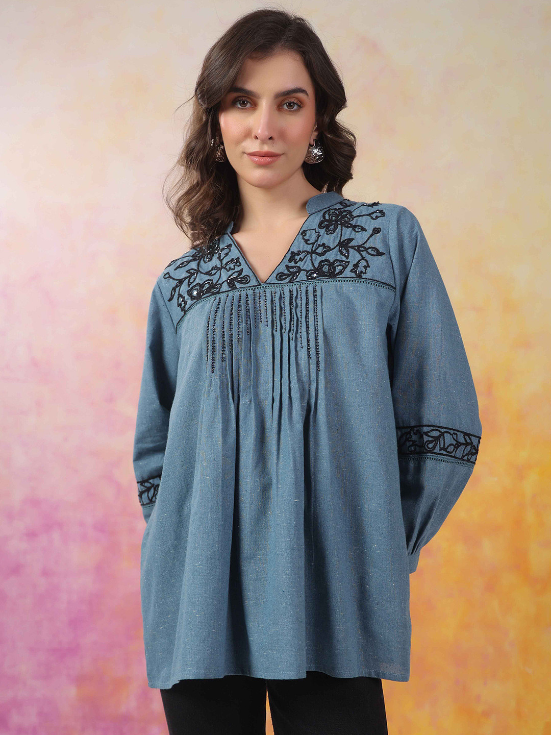 Nyaro Women Floral Mandarin Collar Linen Blouson Top