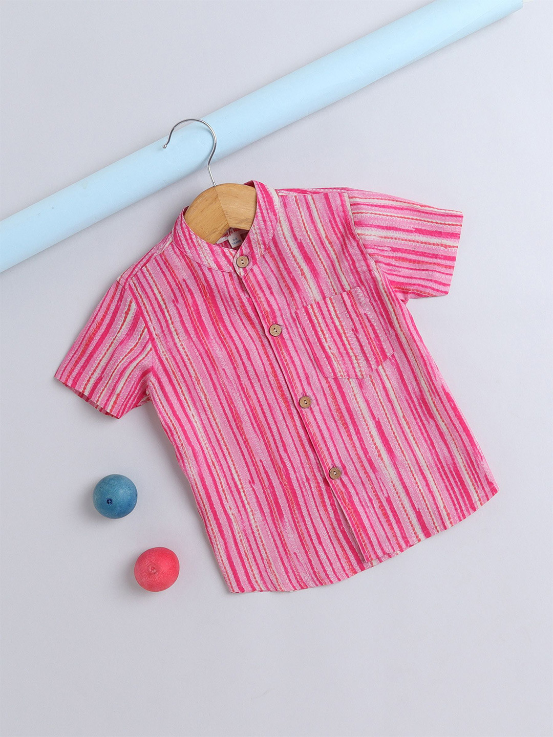 The Magic Wand Boys Relaxed Multi Stripes Opaque Casual Shirt