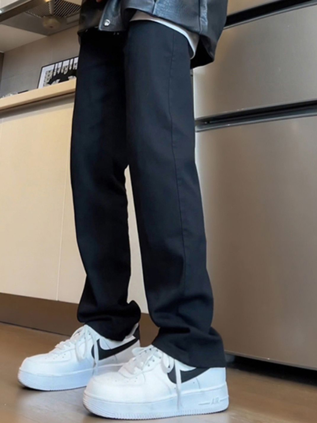 The Roadster Lifestyle Co Men Cotton Dark Shade Jeans