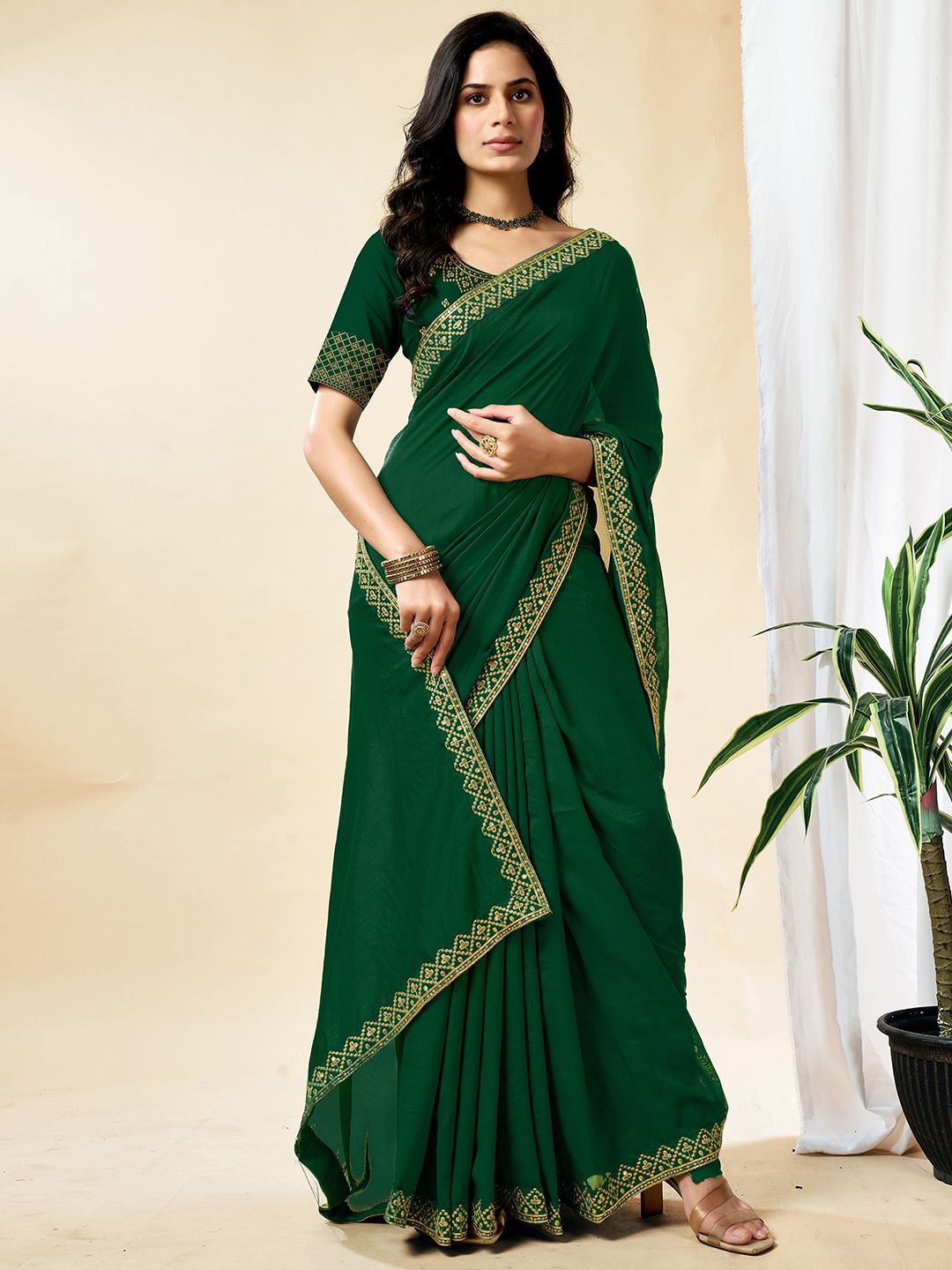 Sangria Solid Embroidered Saree WithBlousePiece
