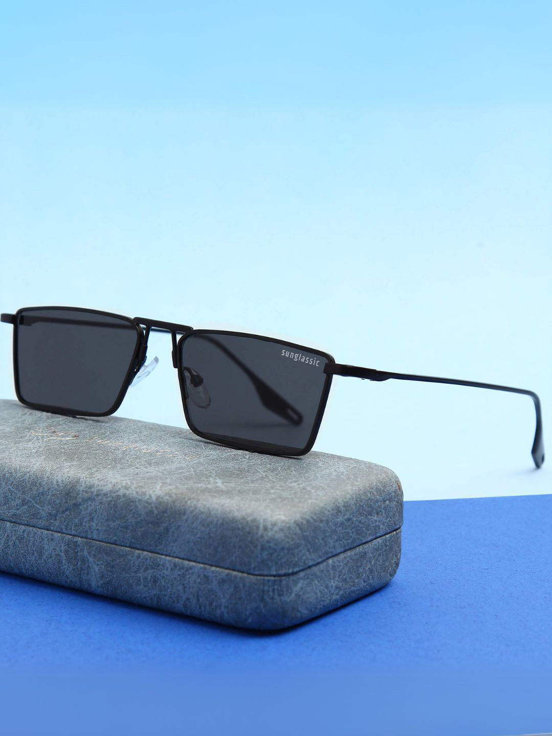 SUNGLASSIC Unisex Rebel Black Rectangle Sunglasses Rebel-Full-Black-Black