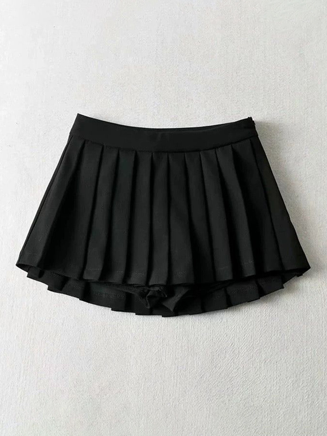 Miss Mosa By Akanksha  Women Grey Tenniscore Trendy Short Skirts