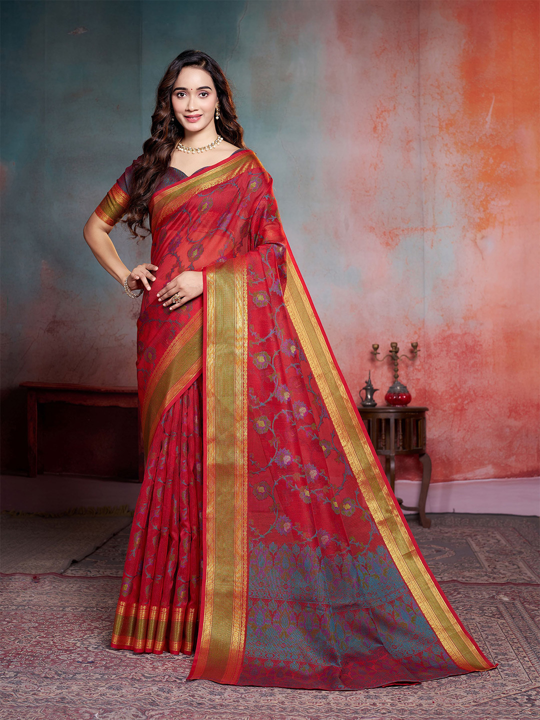 Garden Vareli Woven Design Zari Art Silk Banarasi Saree