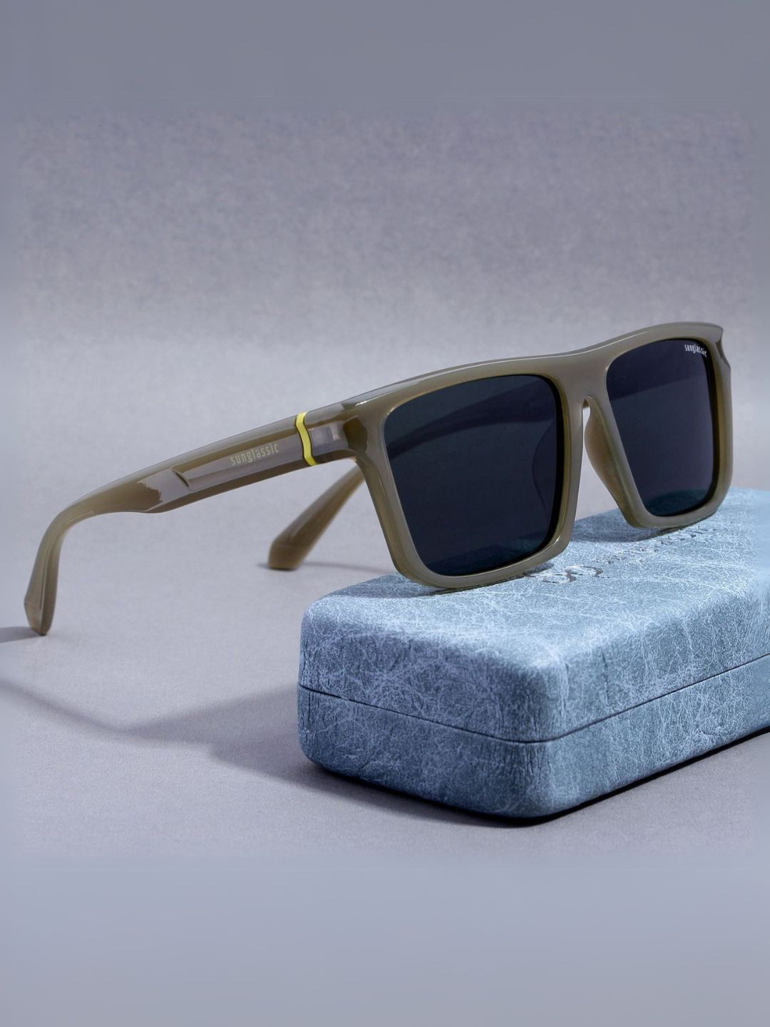 SUNGLASSIC Unisex Green Black Polarized Rectangle TR90 Sunglasses JACKSON