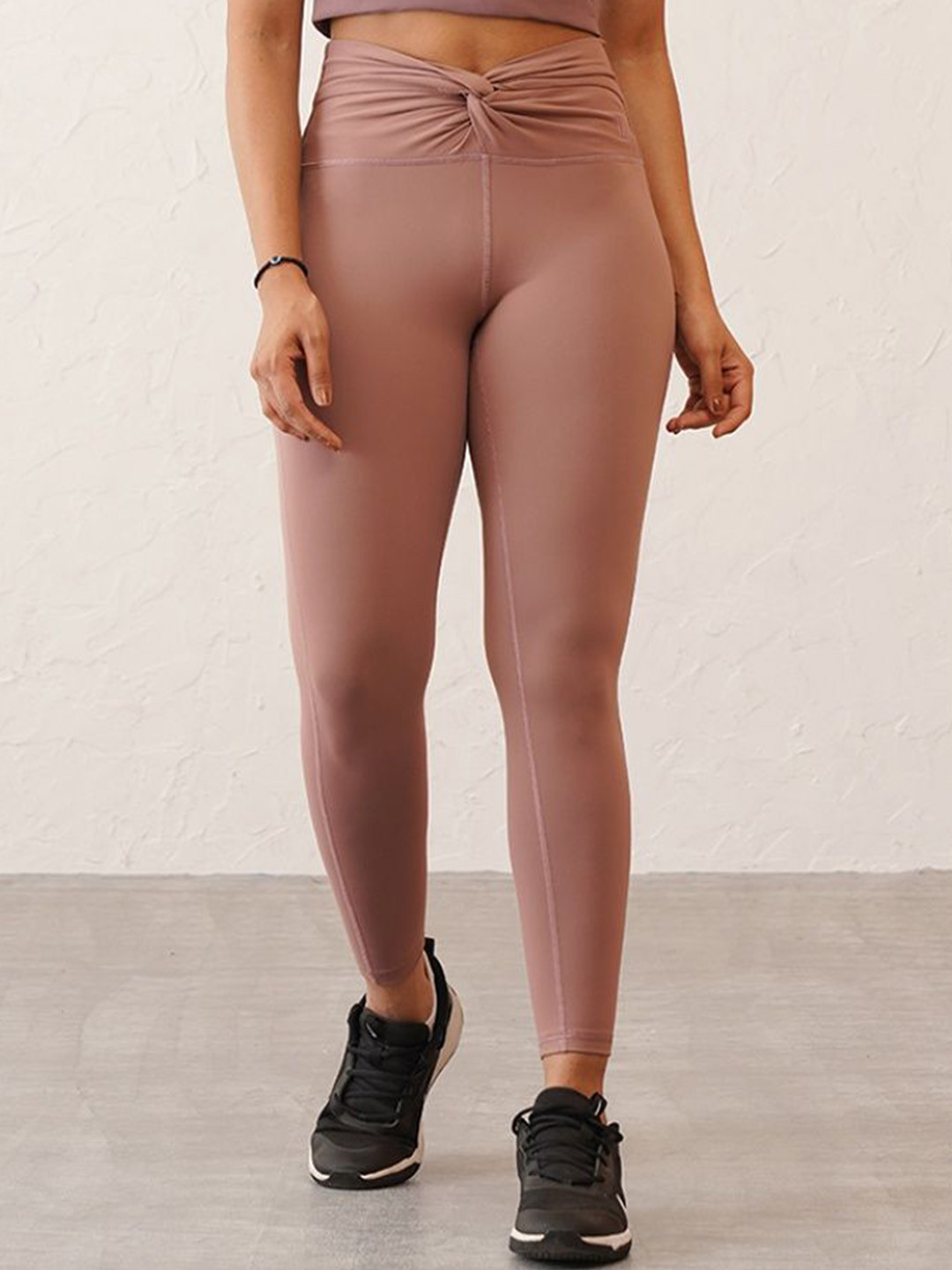 RYZ Women Ankle-Length Core Knot Blot Tights