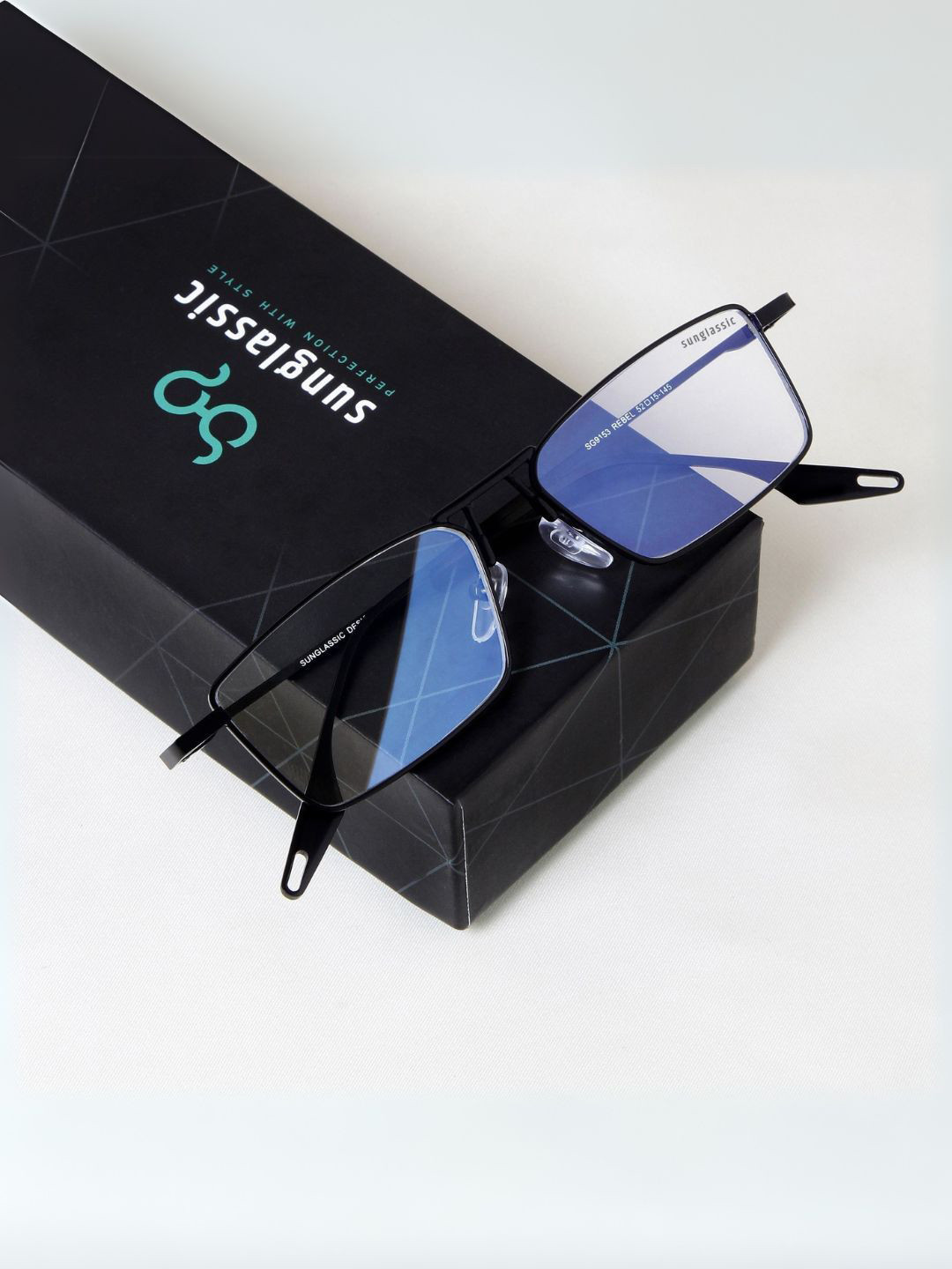 SUNGLASSIC Unisex Rebel Black Clear Rectangle Sunglasses