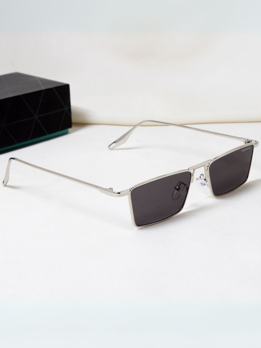 SUNGLASSIC Unisex Rectangle Sunglasses with UV Protected Lens Rebel-Silver-Black-Black