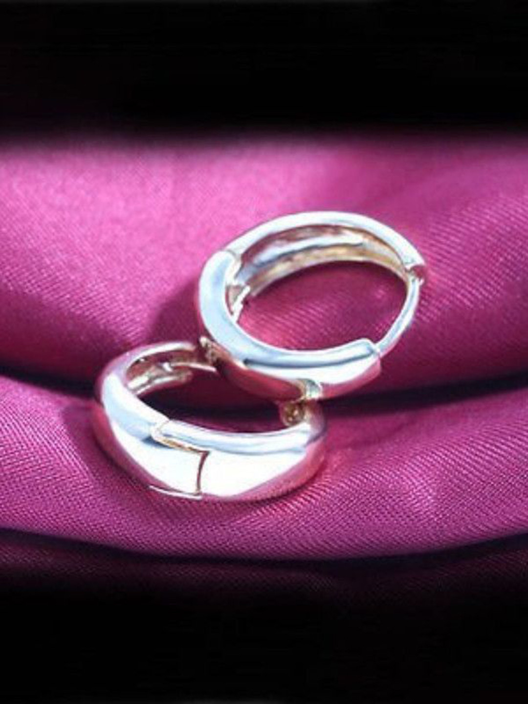 The Roadster Lifestyle Co Stainless Steel Hoop Earrings