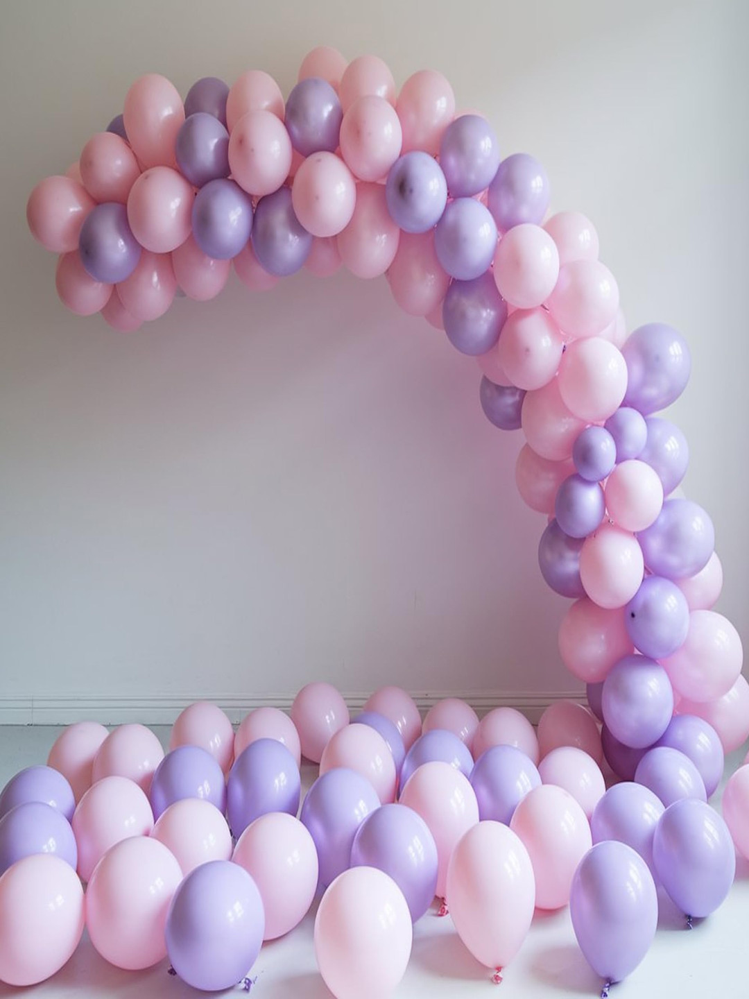 Special You 52Pcs Pink & Purple Festive Decor