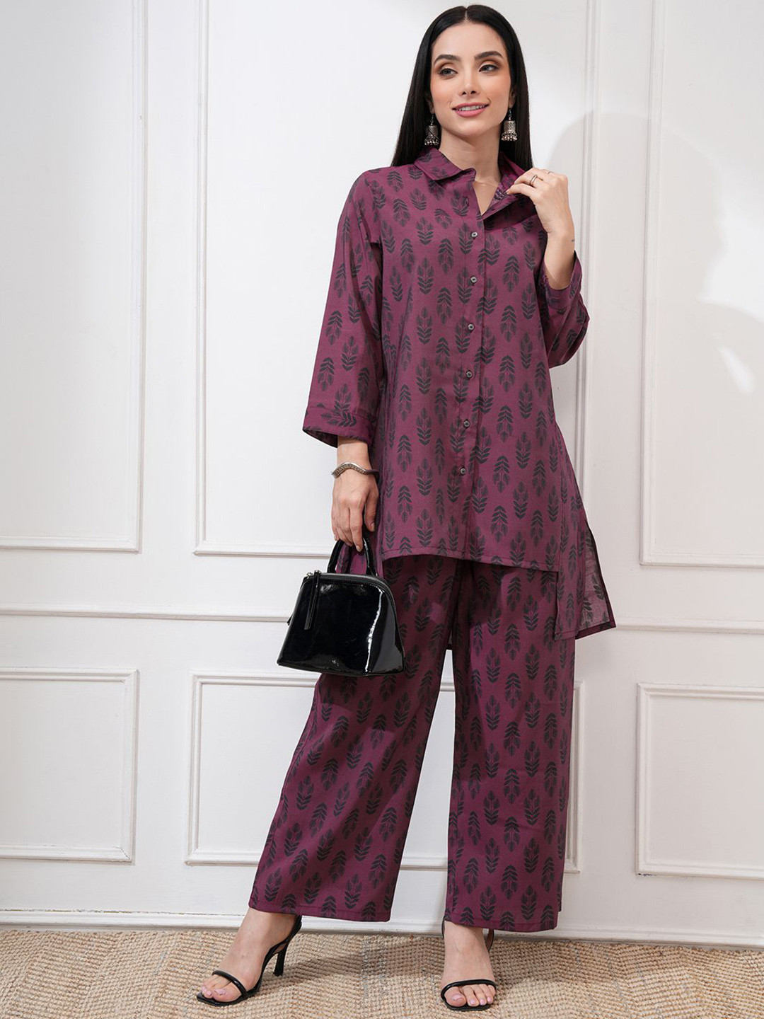 Vishudh Women Printed Tunic with Shirt Collar and Elasticated Bottom Co-Ord Set
