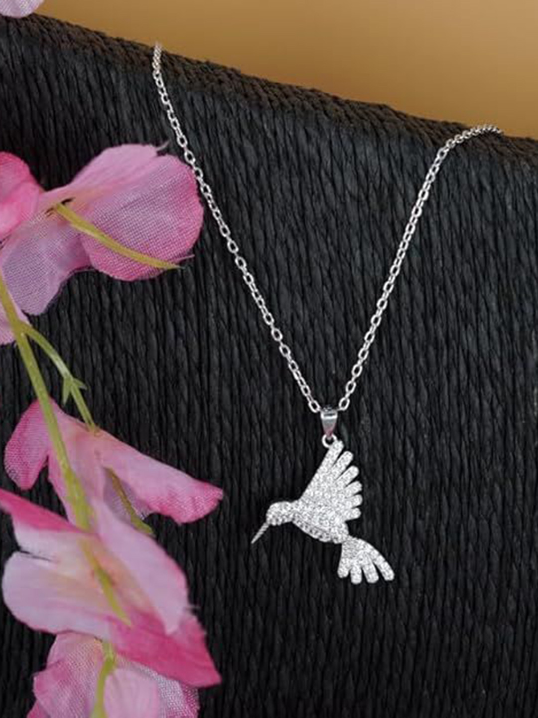 Tuanz Silver Jewelry Yuva Veil 925 Sterling Silver Rhodium-Plated Pendant With Chain