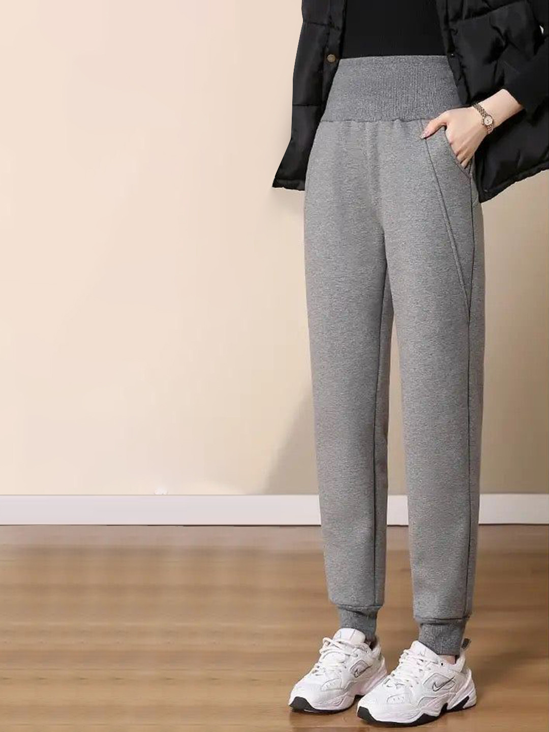 Miss Mosa By Akanksha  Women Grey Telsa Slimming Premium Fleece Lined Jogger