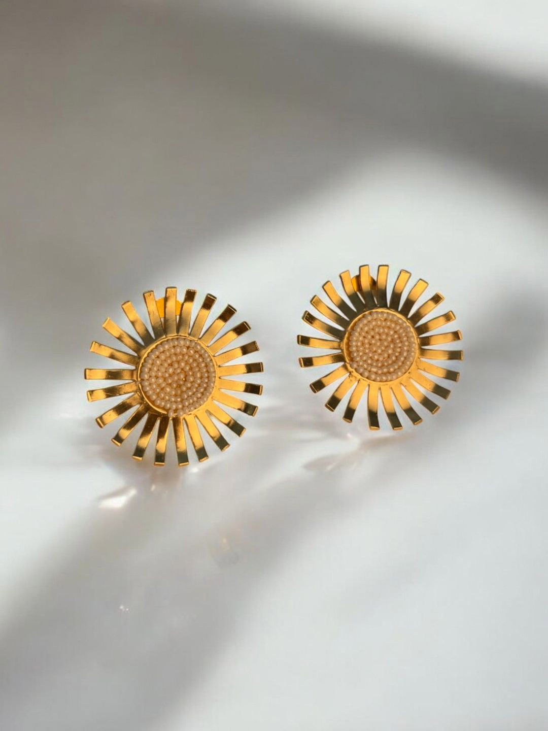 VOGUE BY RITU Artificial Beads Studded Floral Shaped Studs