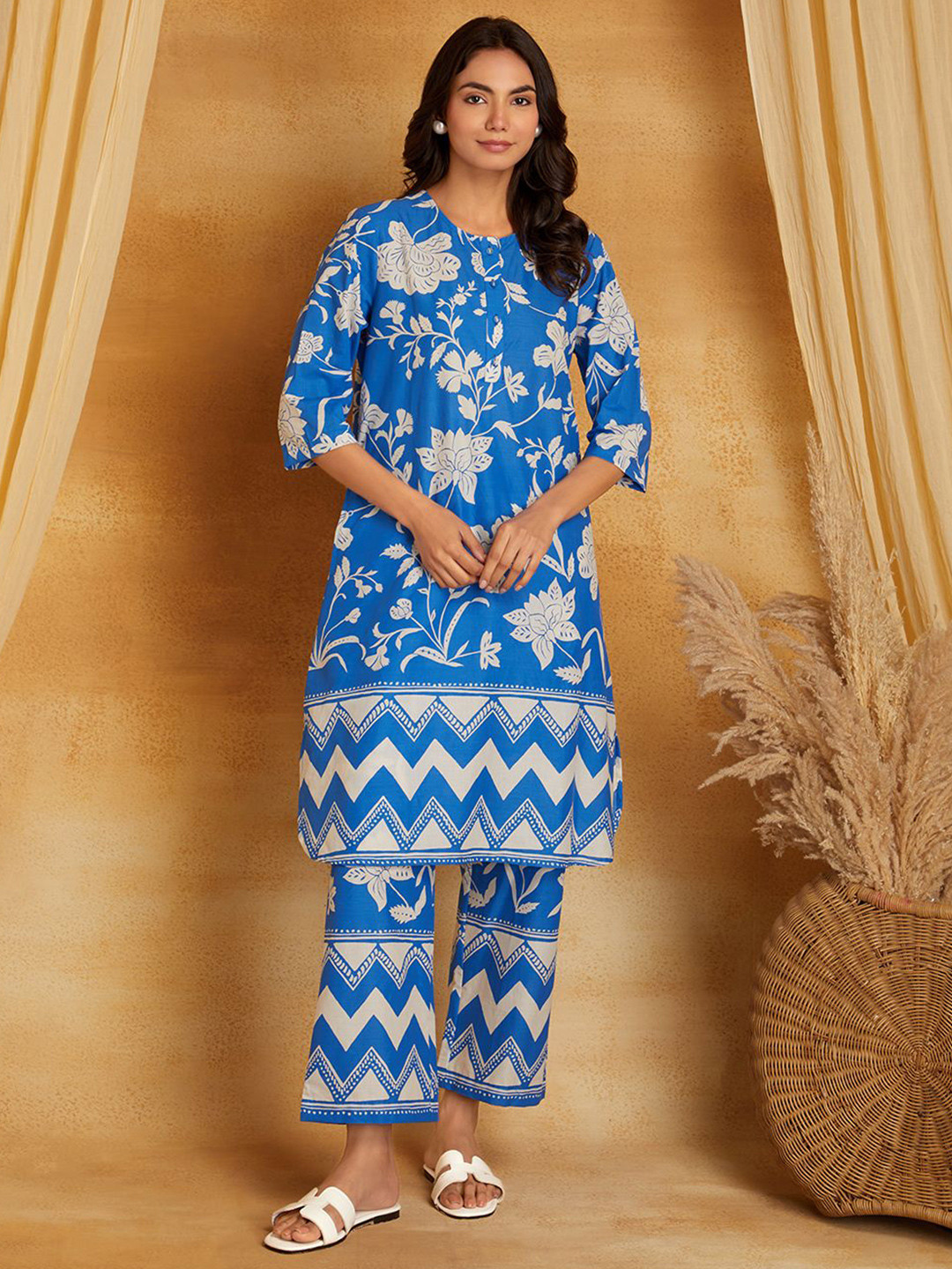 SANASH Collections Autumn And Summer Printed Pure Cotton Tunic With Trouser Co-Ords Set