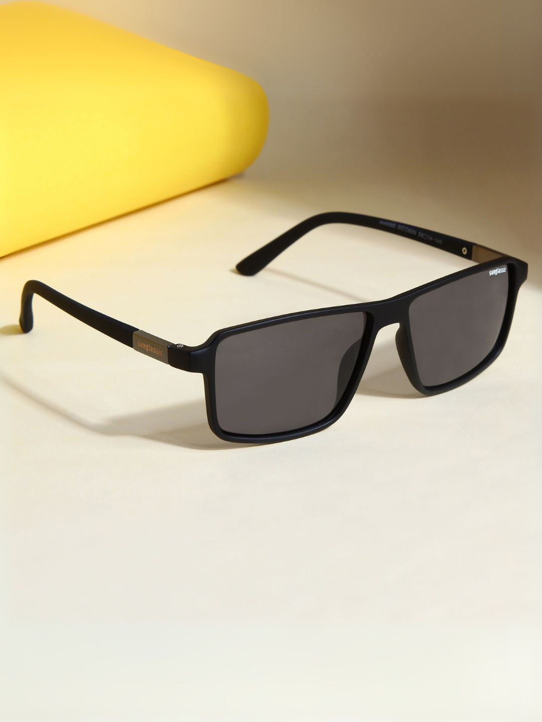 SUNGLASSIC Unisex Moomin Green Polarized Rectangle Sunglasses