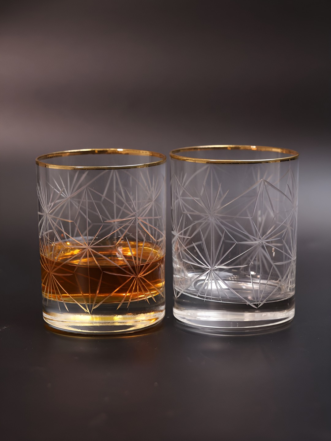 SMOKEY COCKTAIL Transparent and Gold-Toned 2 Pieces Regal Gold Rim Crystal Whiskey Glass