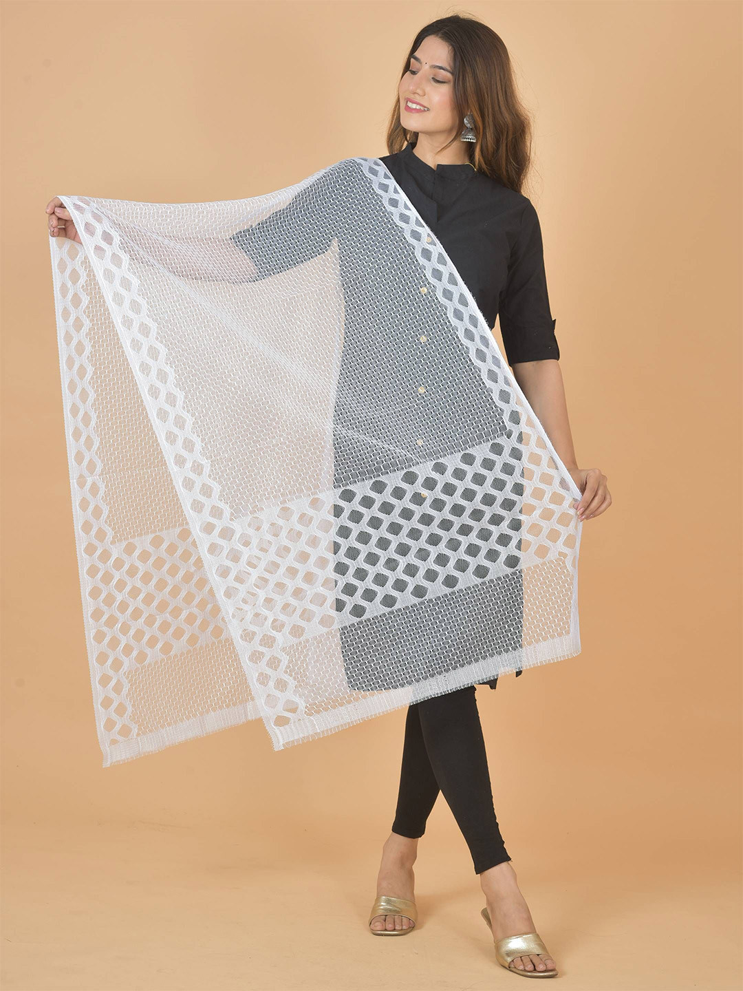 LA FEMINAE  Geometric Woven Design Dupatta