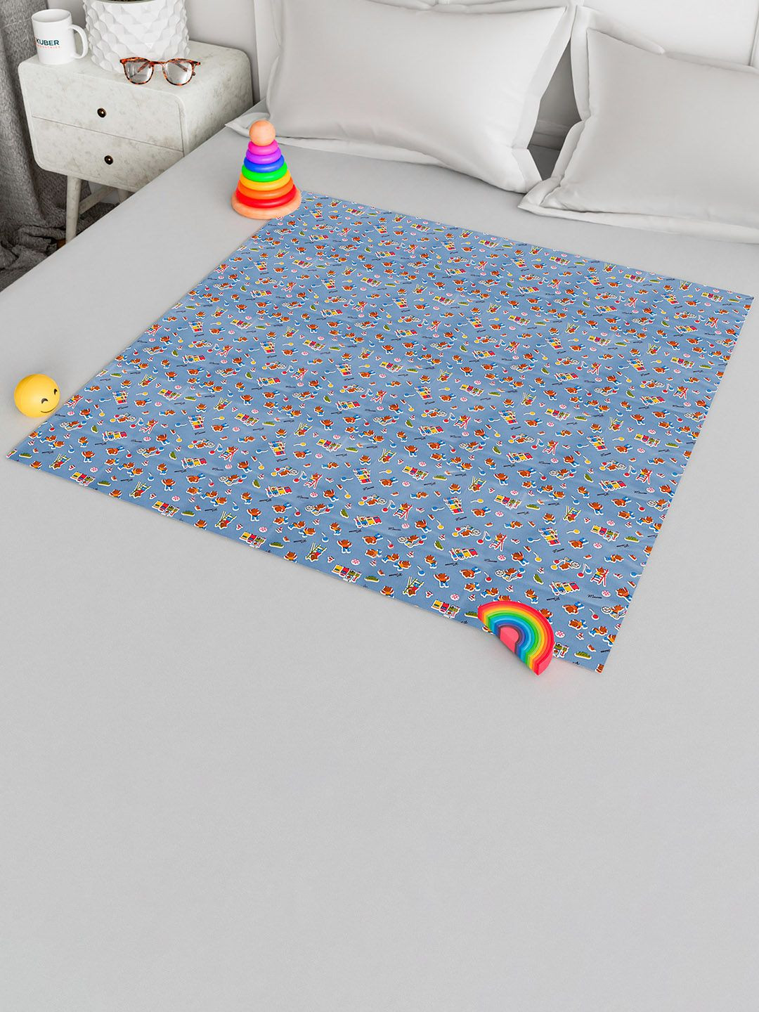 Kuber Industries Blue & Red Printed Reversible Mattress Protector