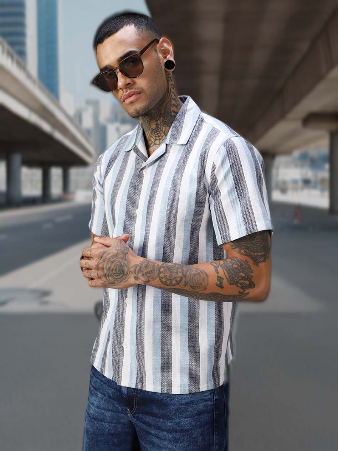 High Star Men Relaxed Fit Striped Casual Half Sleeve Shirt