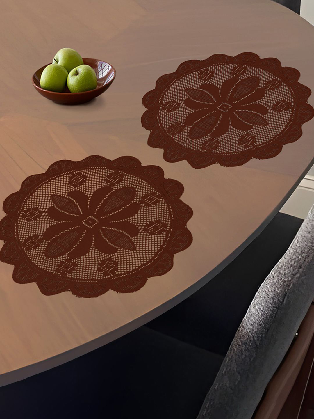 Kuber Industries Maroon 2 Pieces Floral Cotton Round Shape Net Table Placemats