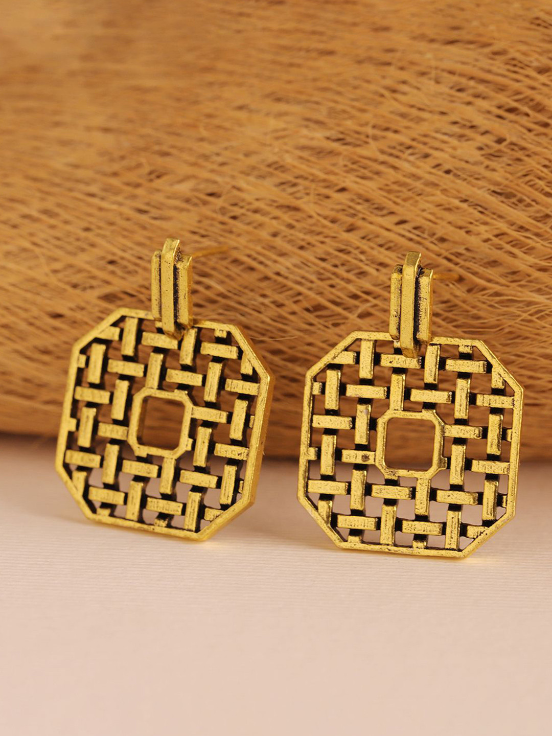 Woven Wonders Plain Weaving Dangler Earrings