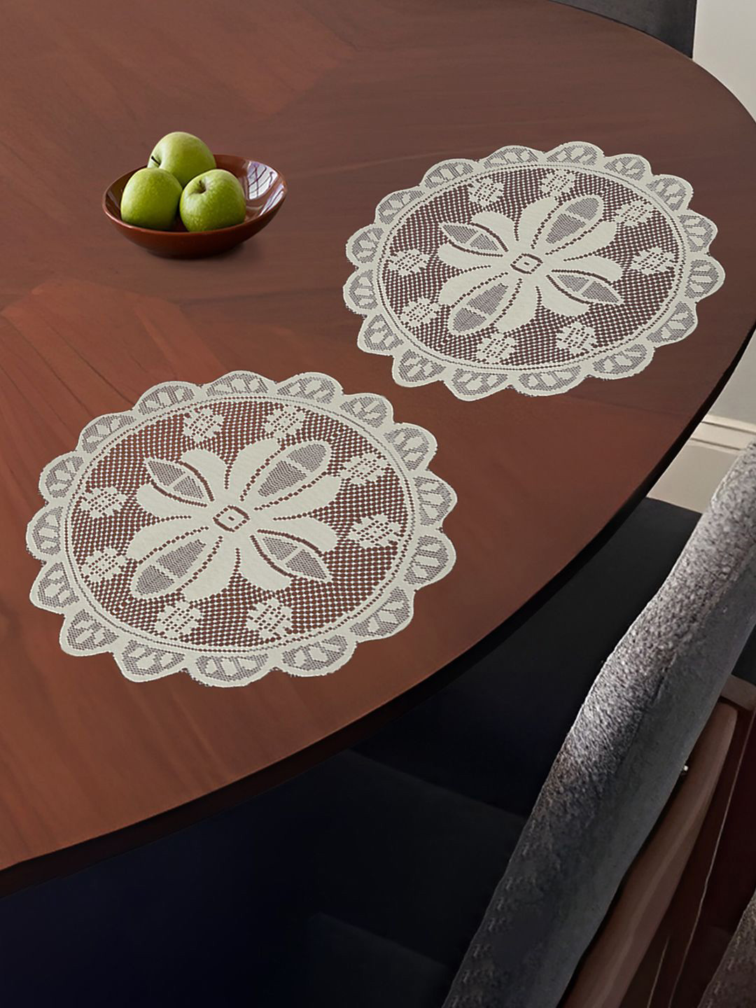 Kuber Industries White 2 Pieces Floral Cotton Round Shape Net Table Placemats