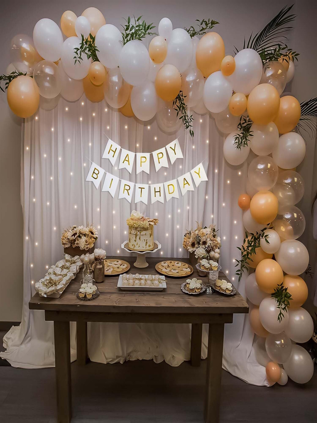 Special You Peach & White Patterned Festive Decor set