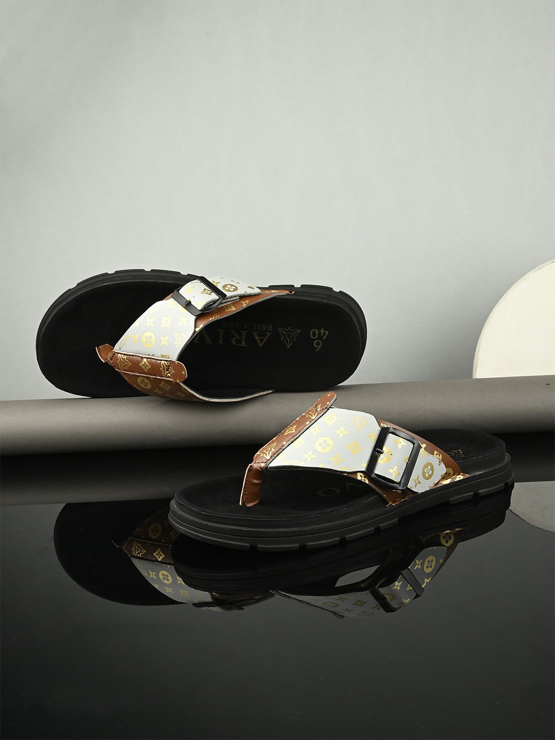 ARIVO Men Striped Thong Flip-Flops