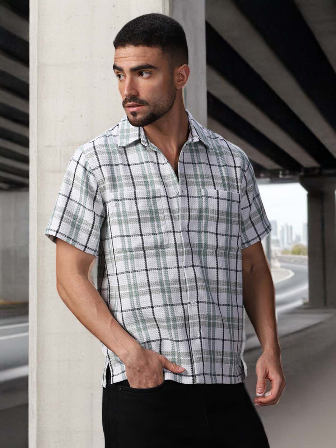 High Star Men Comfort Tartan Checks Textured Checked Half Sleeve Casual Shirt