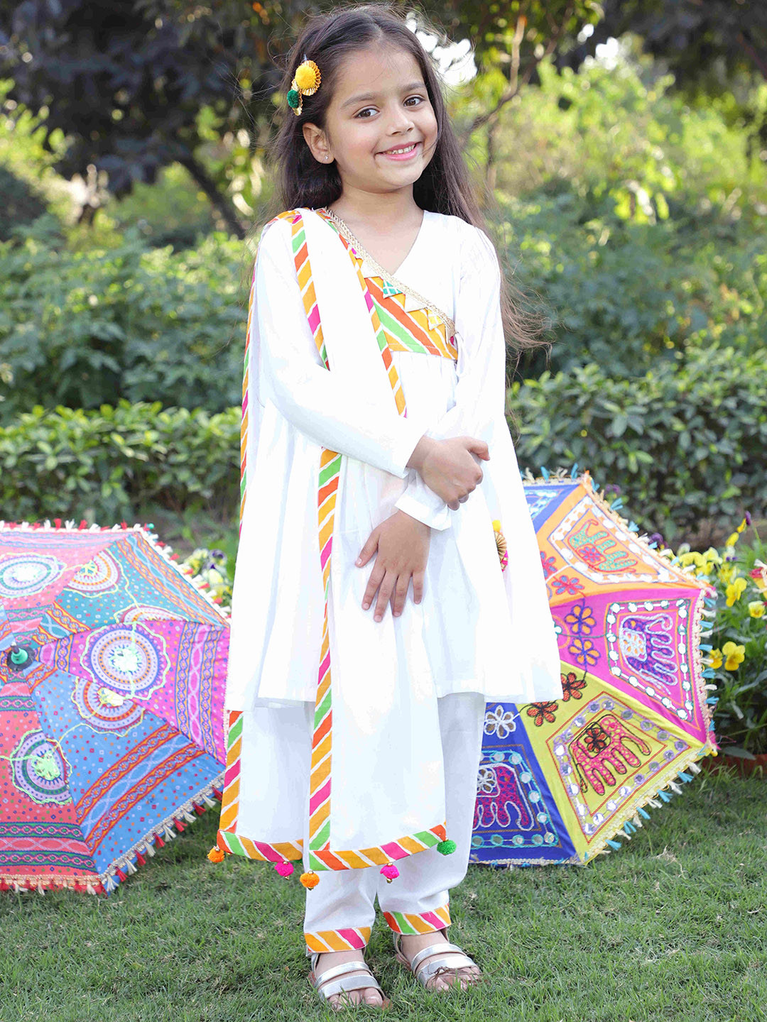 EthIndia Girls Geometric Yoke Design Angrakha Pure Cotton Kurta With Pyjama & Dupatta