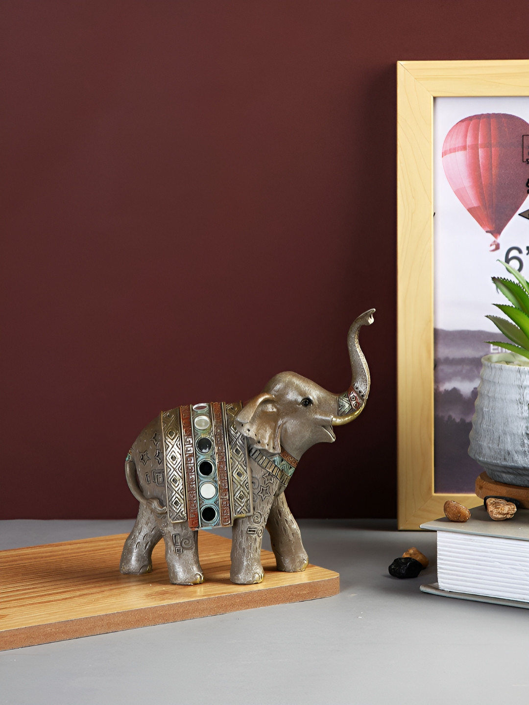 TAYHAA Elephant with intricate Detailing Grey Ceramic Natural Living Room Small Showpiece - 5.5 Inches