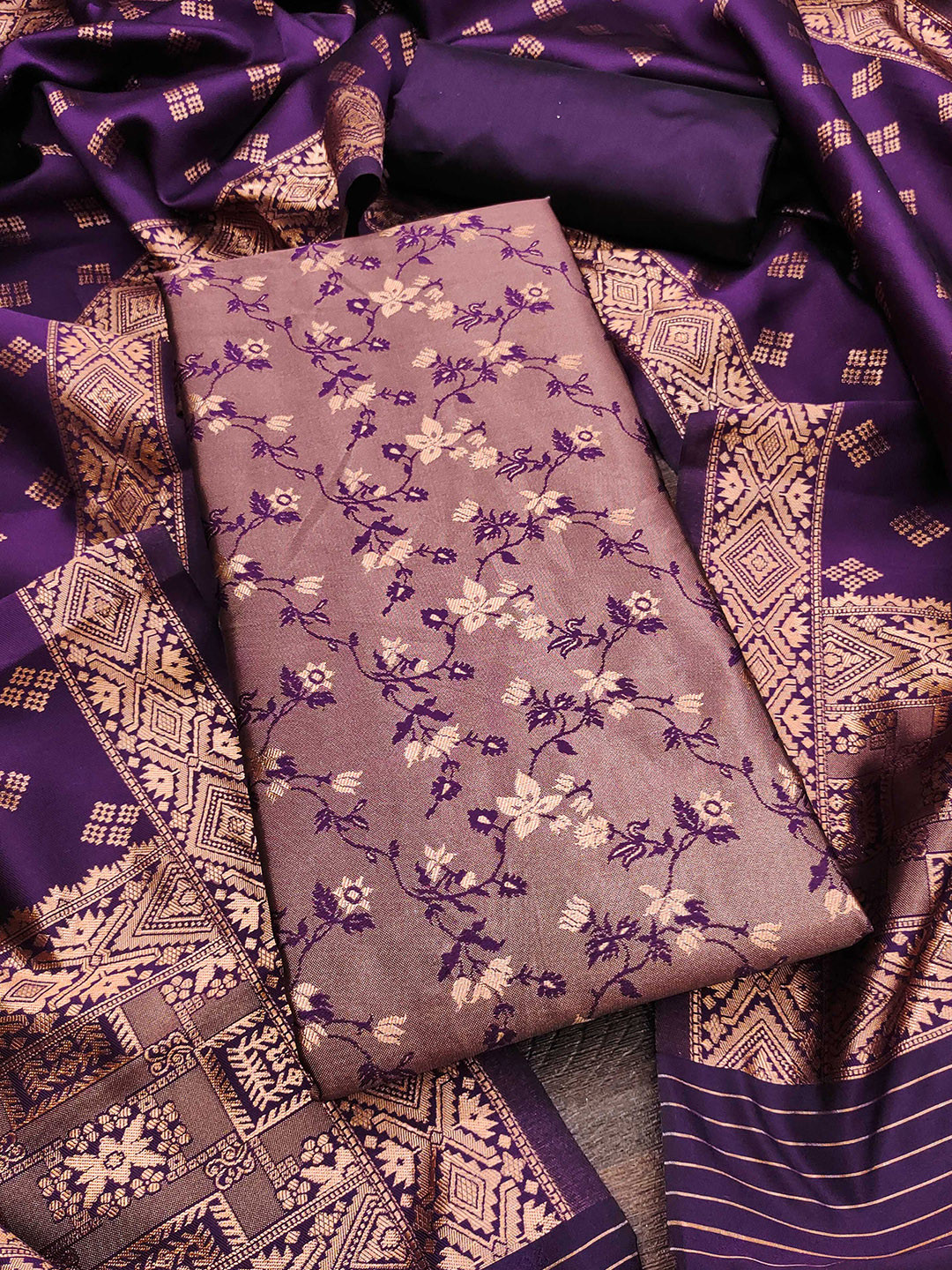 SAINOOR Floral Woven Design Jacquard Unstitched Dress Material