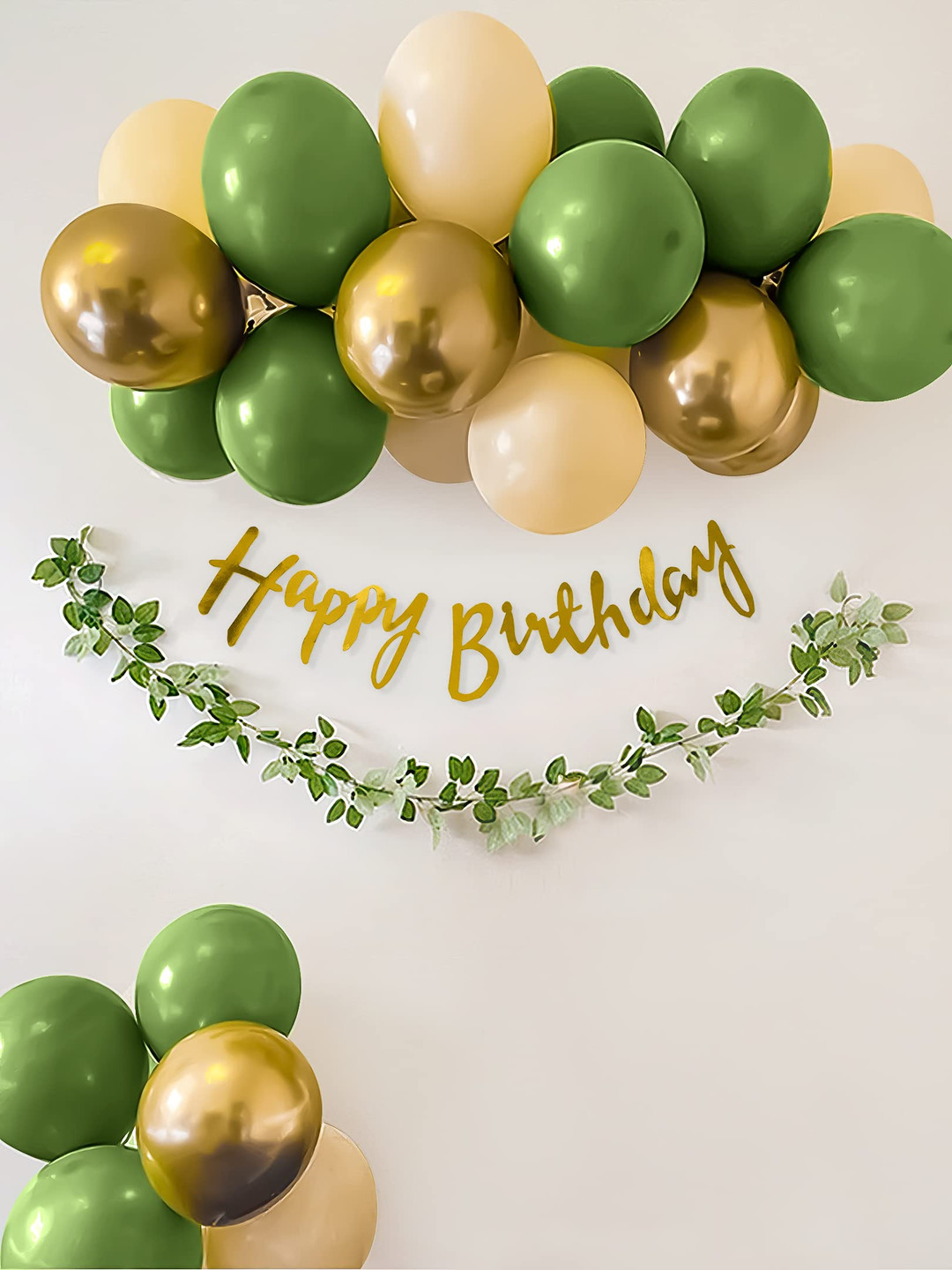Special You 31 Pcs Green Textured Birthday Decorations