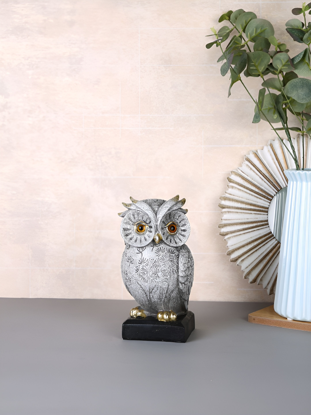 Myntra Elegant Homes Engraved Owl Grey Resin Glossy Living Room Small Showpiece - 7.1 Inches