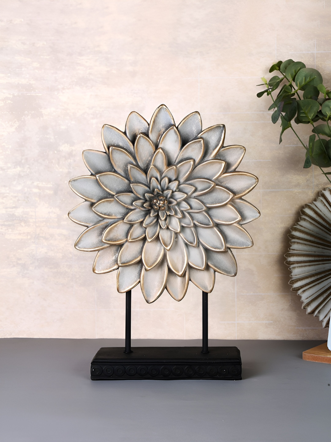 TAYHAA Flower Burst Camel Brown Polyresin Natural Living Room Medium Showpiece - 14 Inches