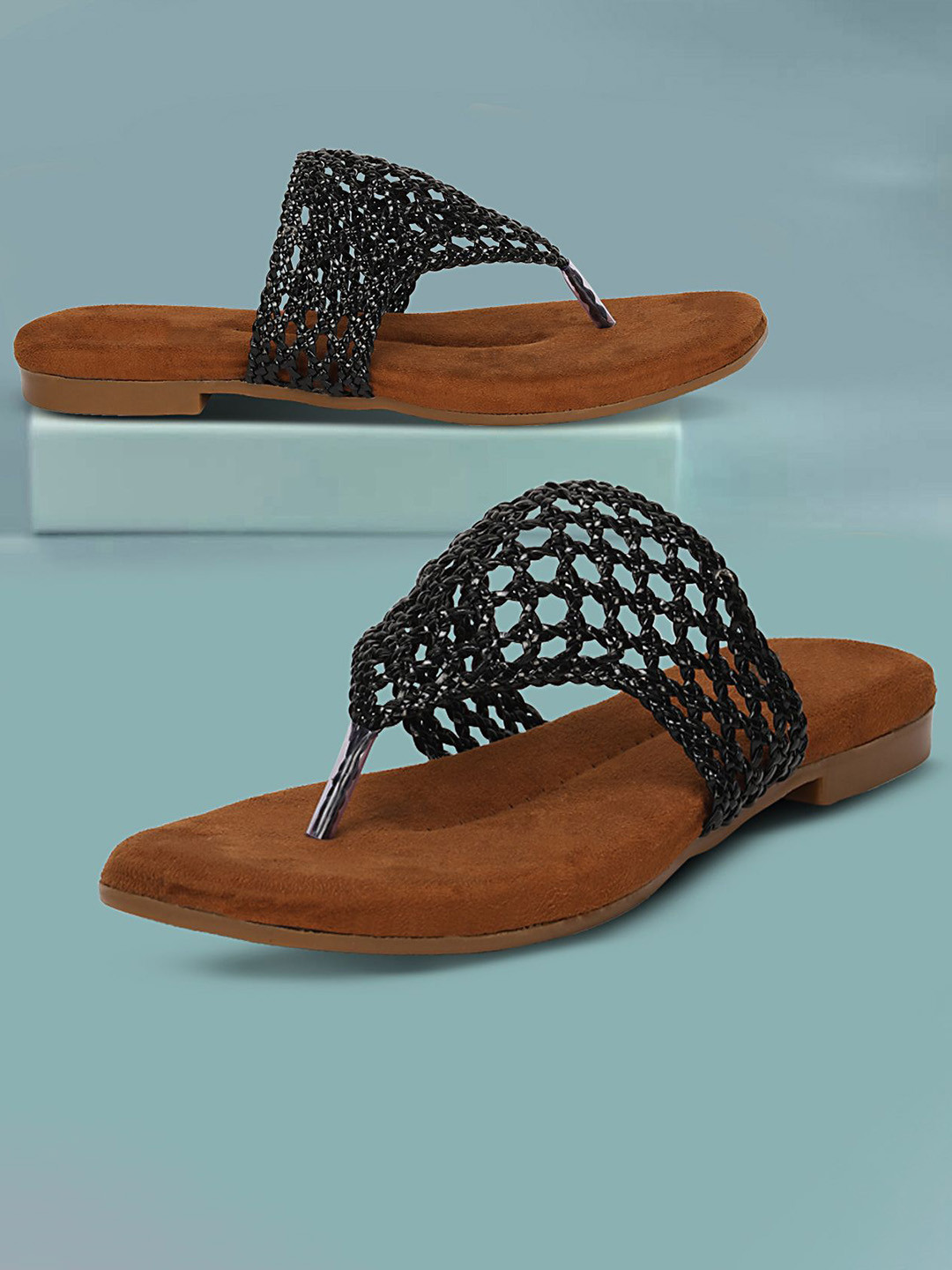 Commander Shoes Women Textured Open Toe Flats
