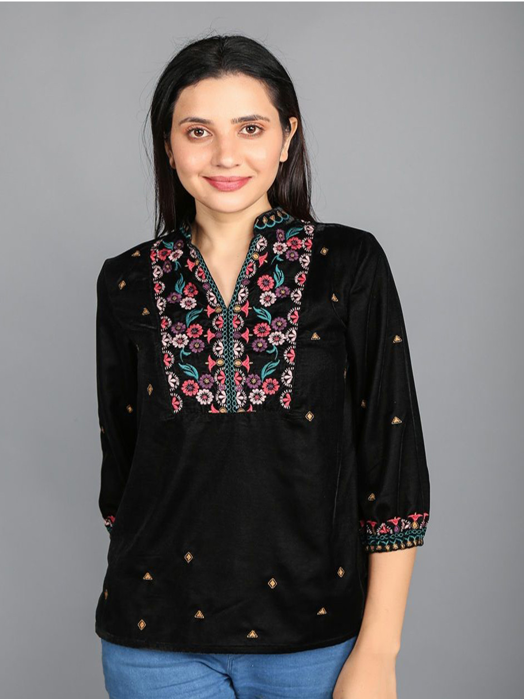 STIL O STITCH Mandarin Collar Velvet Top