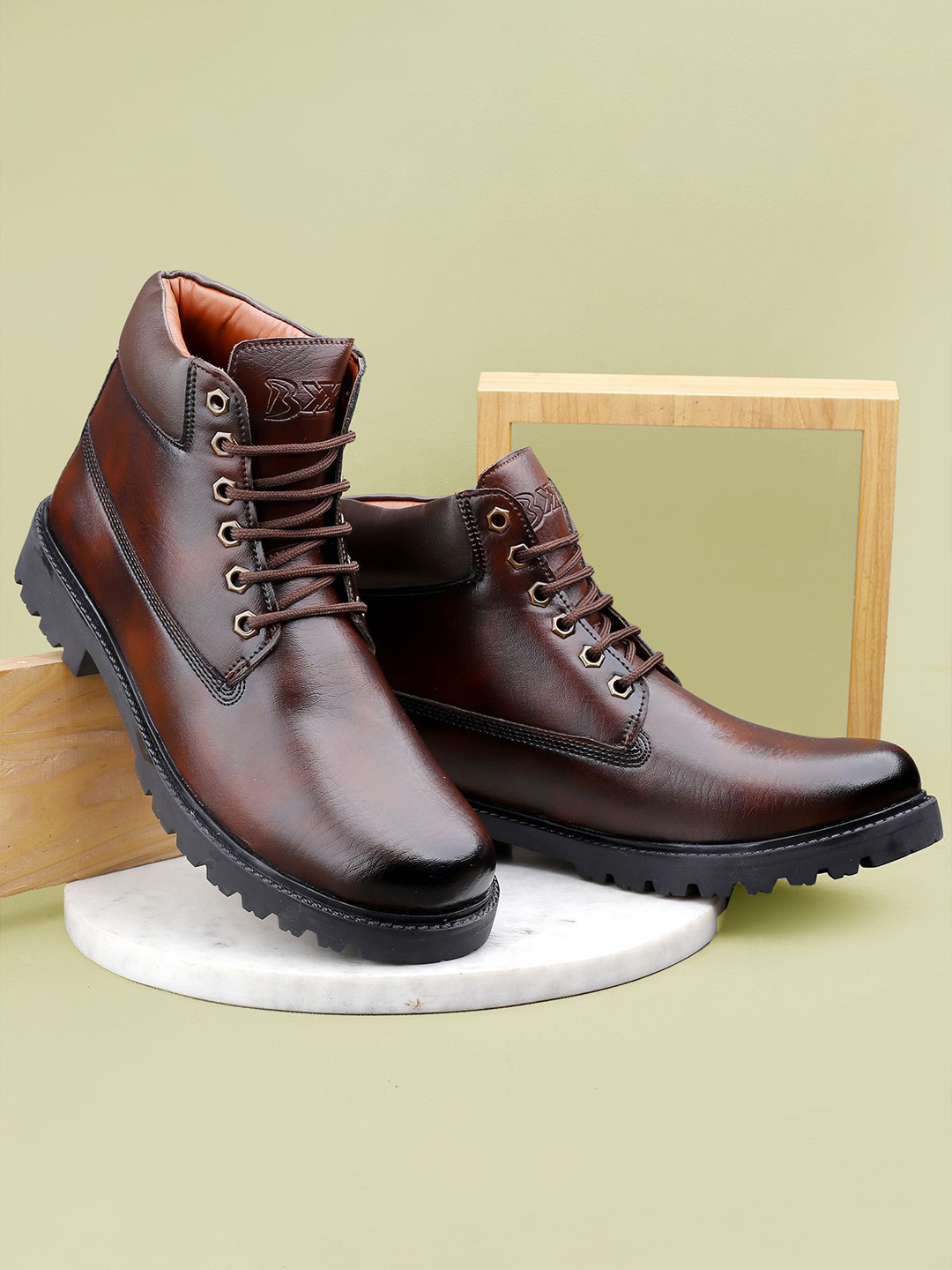riffway Lace-up Round Toe Regular Boots