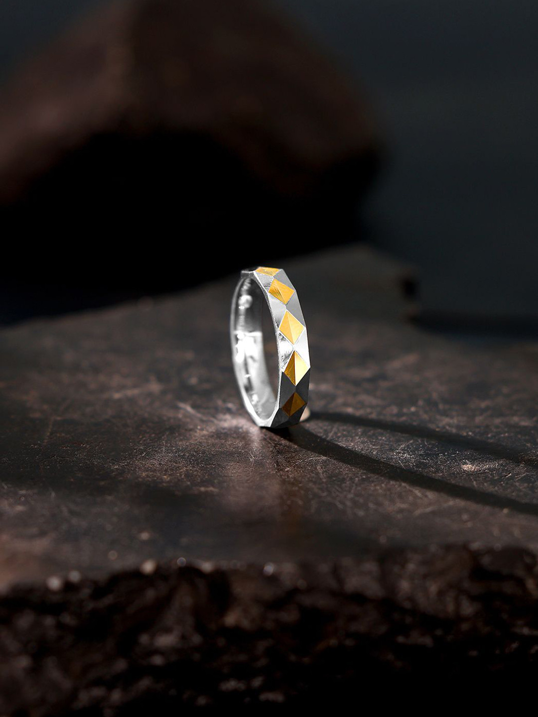 GIVA 925 Silver Rhodium-Plated Dual Tone Altruistic Band For Him