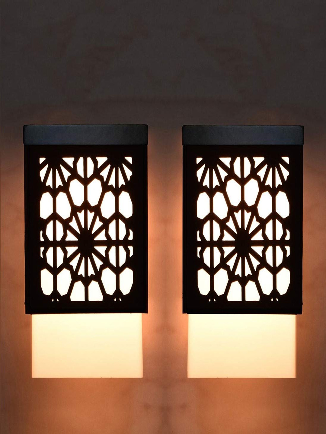 Gojeeva Black & White 2 Pieces Textured Square Shaped Wooden Hanging Wall Lamps