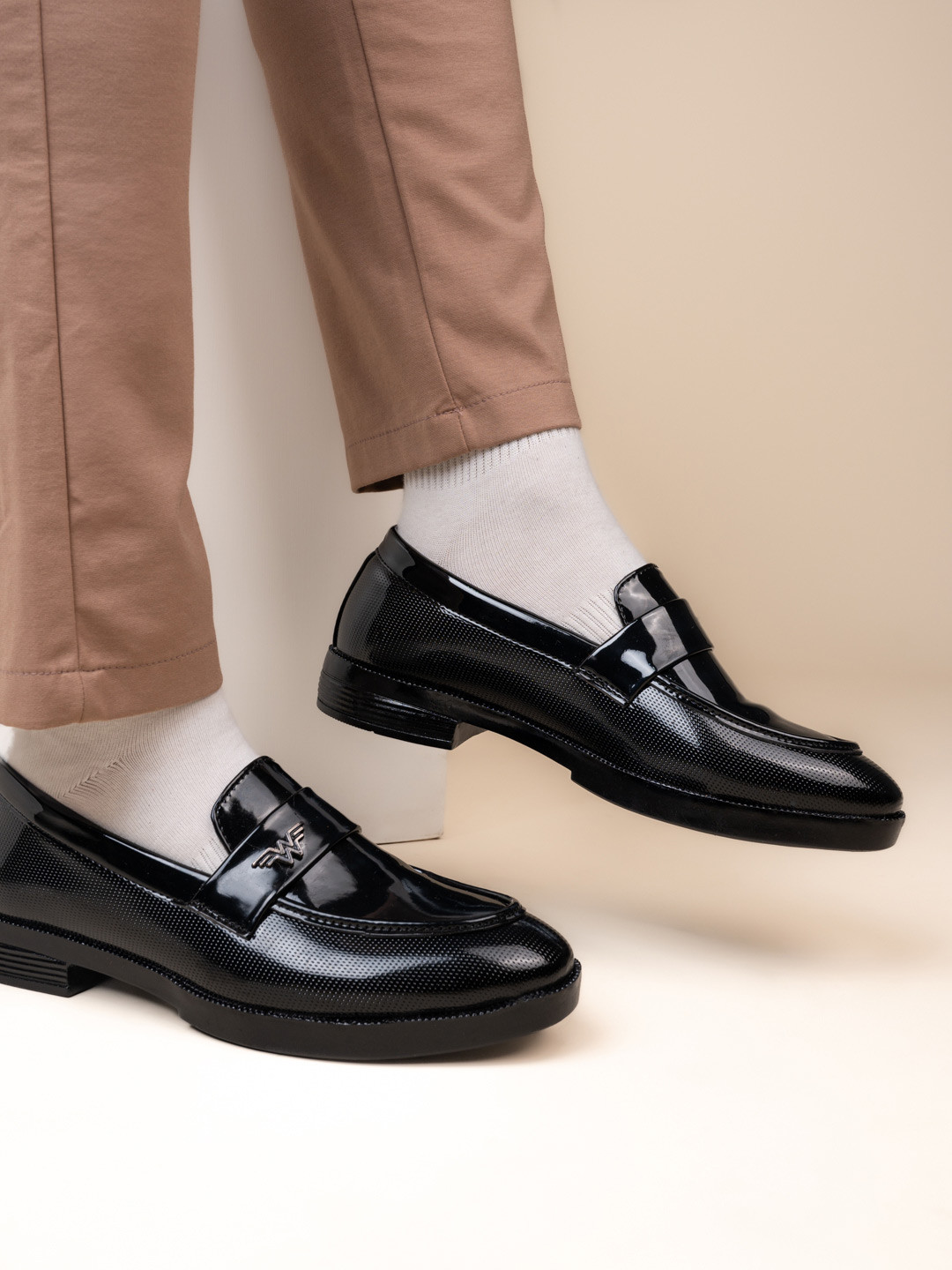 SNEAKLAB Ogstyle Men Round-Toe Formal Loafers