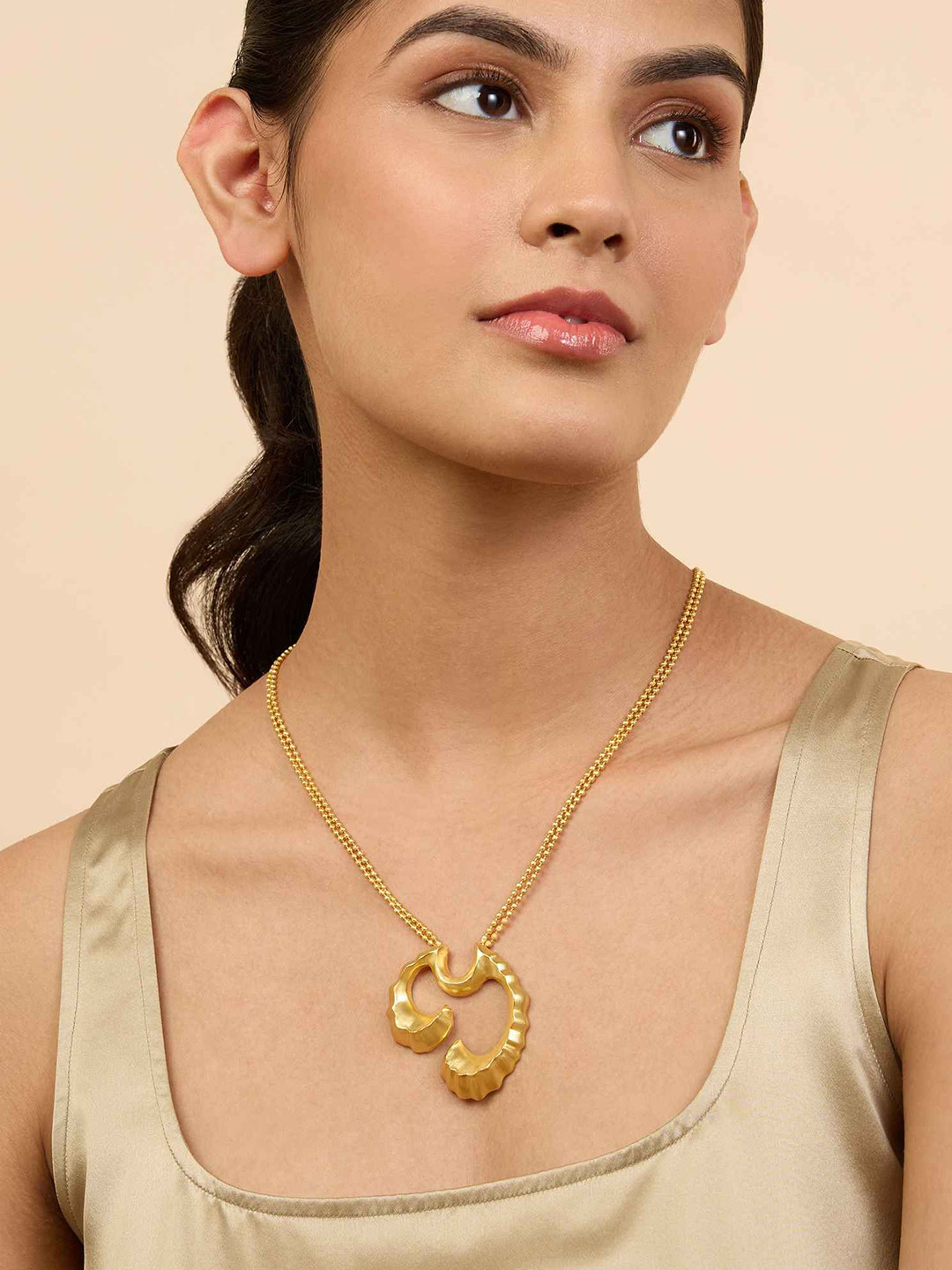 MNSH Gold-Plated Coral Necklace