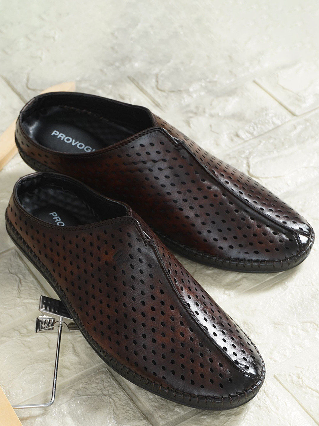 Provogue Men Textured Comfort Sandal