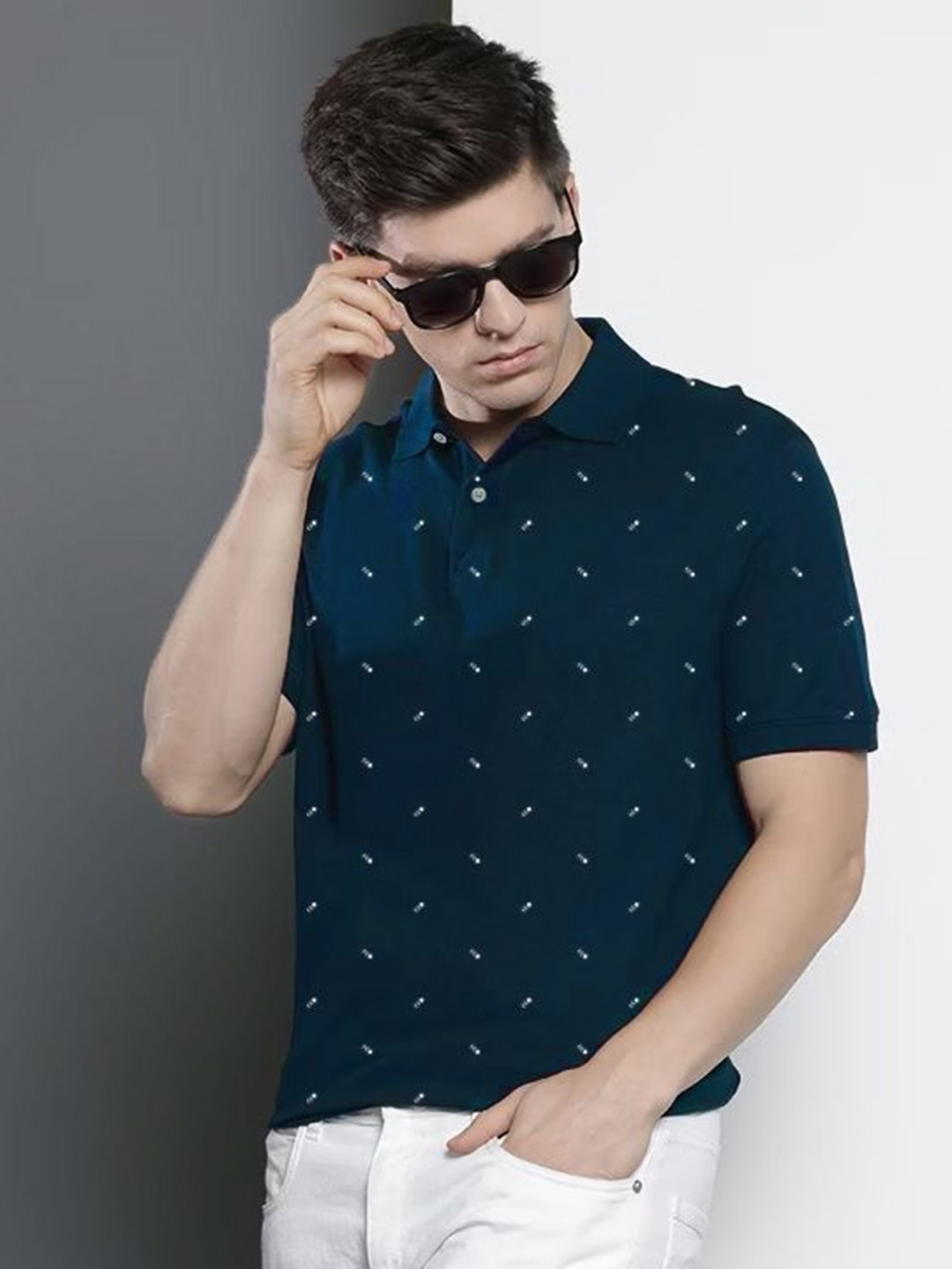 MERRIMENT Men Geometric Printed Polo Collar Cotton T-shirt