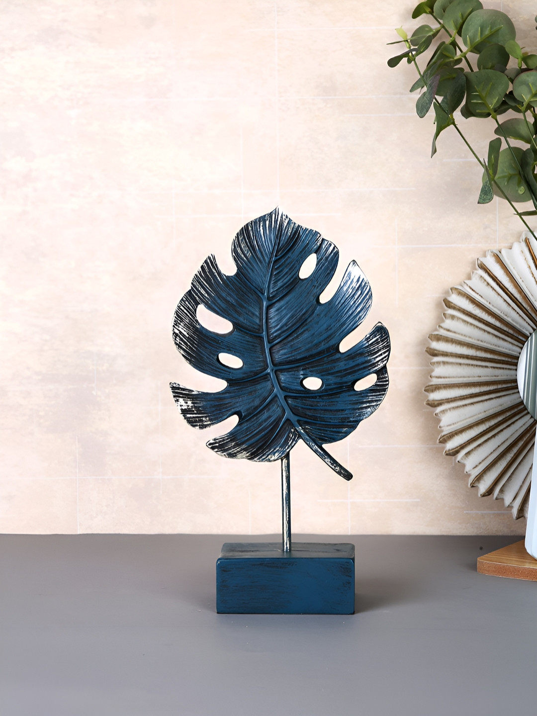 Myntra Elegant Homes Tropical Monstera Leaf Turquoise Blue Resin Natural Living Room Medium Showpiece - 10.6 Inches