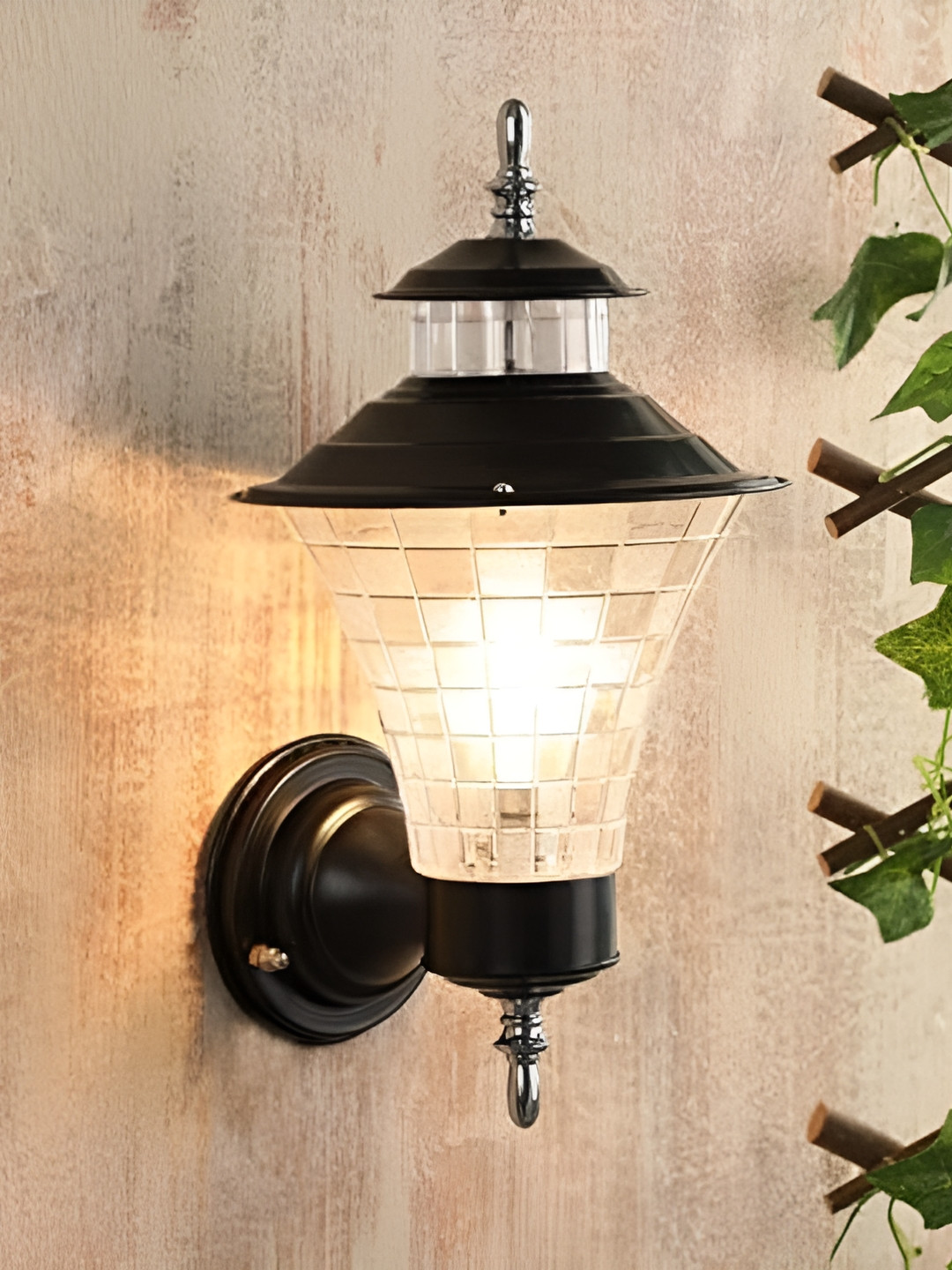 GAUVIK Black Textured Rectangle Shaped Metal Wall Lamp